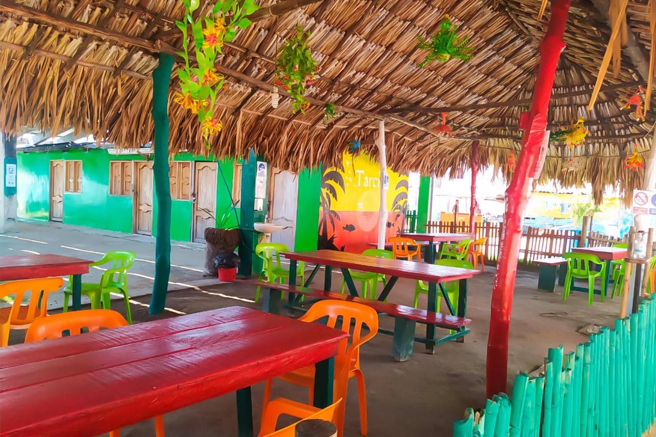 Puerto Caracol Isla Mucura Hotel Exterior foto