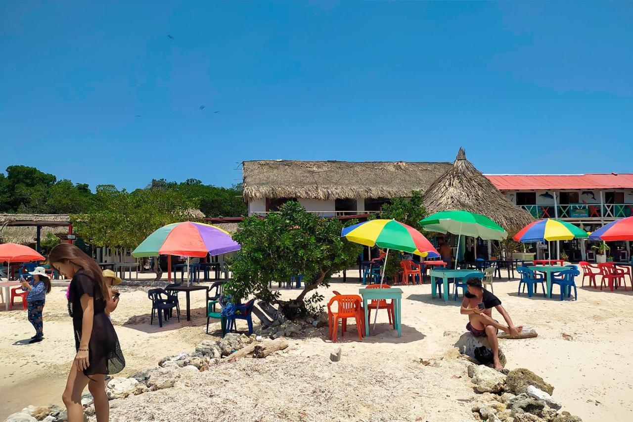 Puerto Caracol Isla Mucura Hotel Exterior foto